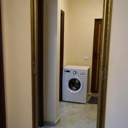Super Centre - 3 Min From The Beach * Primorsko