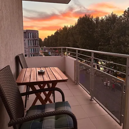 Apartment Super Centre - 3 Min From The Beach Primorsko